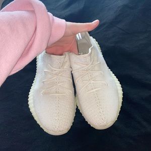 adidas yeezy boost 350 v2 cream/triple white